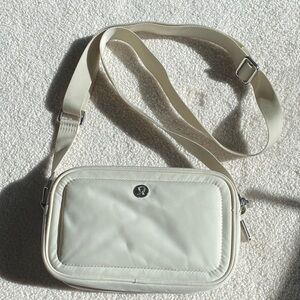 lululemon athletica Ivory  Crossbody Camera Bag